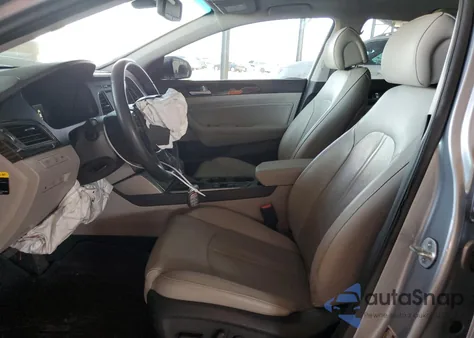 2017 Hyundai Sonata Sport z USA, uszkodzony, nr VIN 5NPE34AF5HH464715